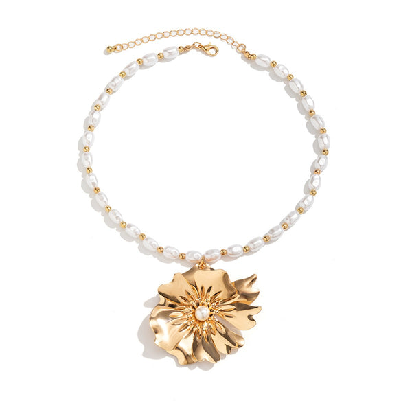 Fashion metal large flower necklace necklace for women's retro imitation pearl necklace